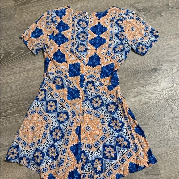 Olivaceous Romper - Picture 4 of 4